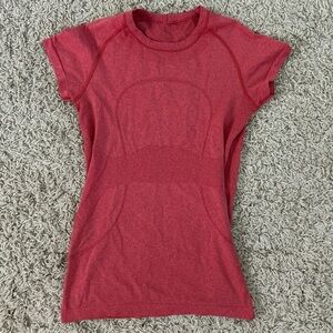 Lululemon Swiftly Tech Short-Sleeve